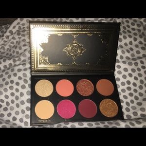 ACE BEAUTE – GRANDOISE PALETTE